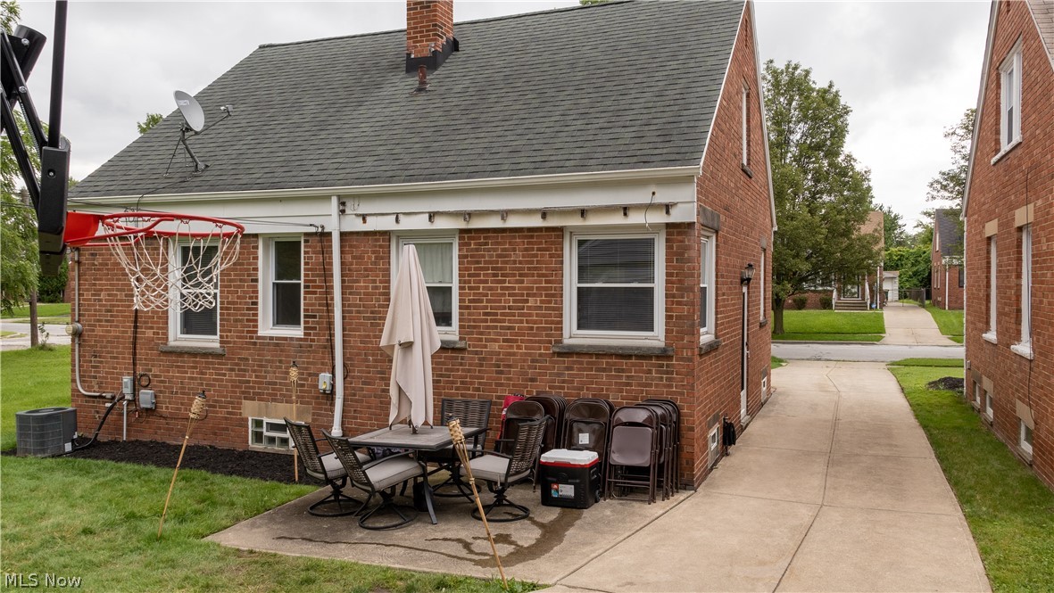 Crawford Realty Cos Maple Heights - Residential