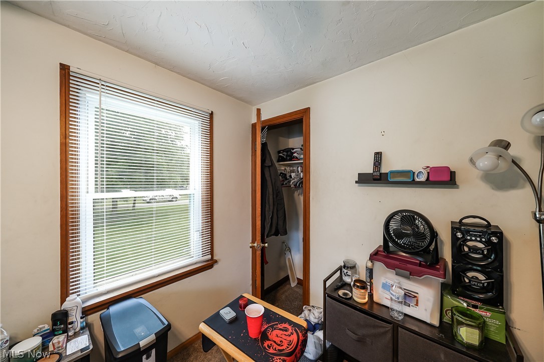 Crawford Realty Cos Maple Heights - Residential