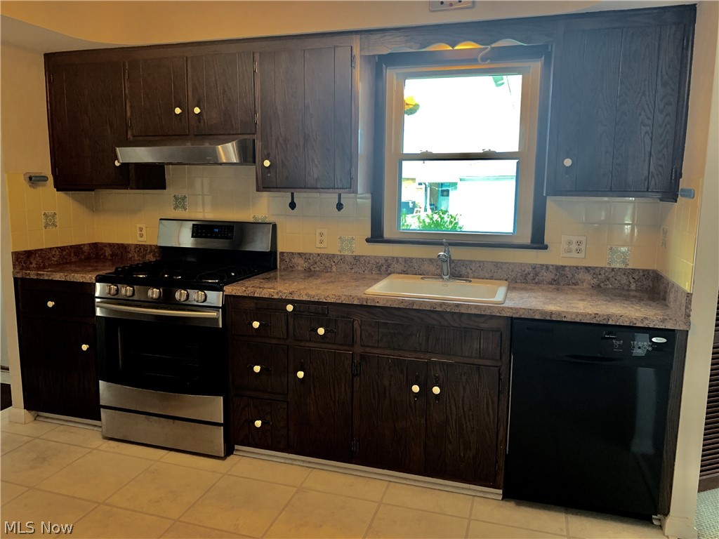 Seven Hills Prop Inc 01 - Residential