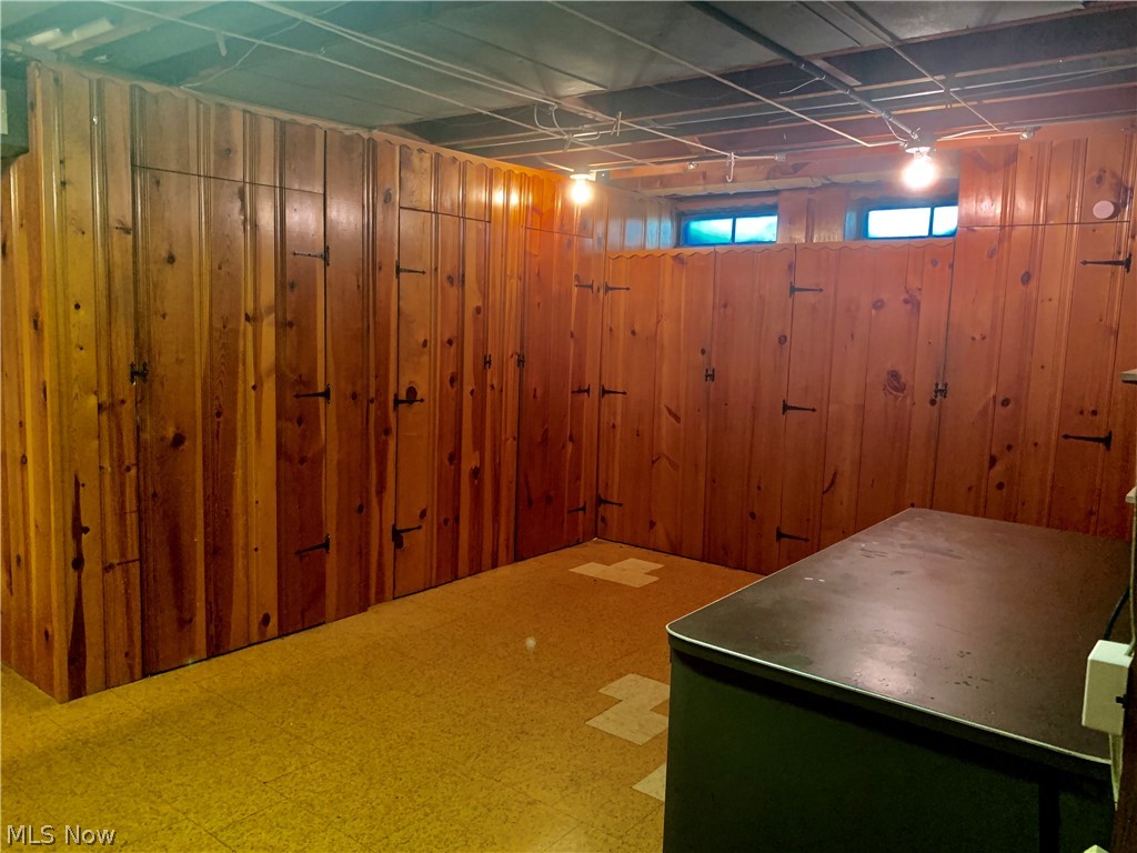 Seven Hills Prop Inc 01 - Residential