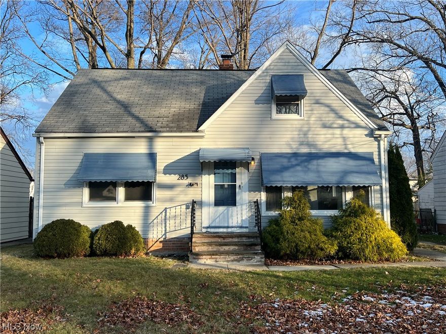 Discover your new home sweet home in this charming 4-bedroom, 1-bath home for rent. Immaculately clean and quietly located, this residence features a spacious backyard with mature trees, a convenient garage, hardwood flooring, and new carpet throughout. Enjoy modern comfort with a new energy-efficient furnace and HVAC system, along with the convenience of a washer and dryer provided. Easy access to the freeway. With its convenient location and desirable amenities, this house is sure to meet your needs. Don't miss out on the opportunity to make this house your home. Small dogs under 35 lbs and cats are warmly welcomed with a pet deposit of $150 and $30 additional fee each month.