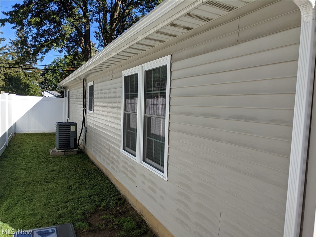 Cummings Beach Park 02 - Residential