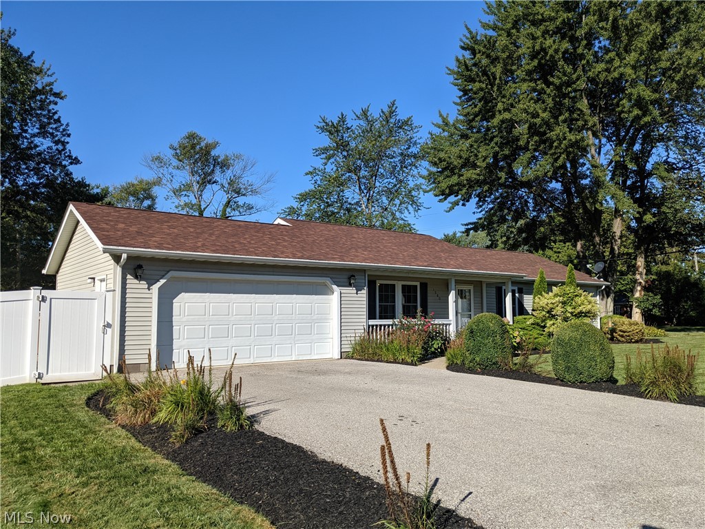 Cummings Beach Park 02 - Residential