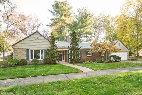 Photo of 185 Grandin Road, Akron, OH 44313 (MLS # 5256411)