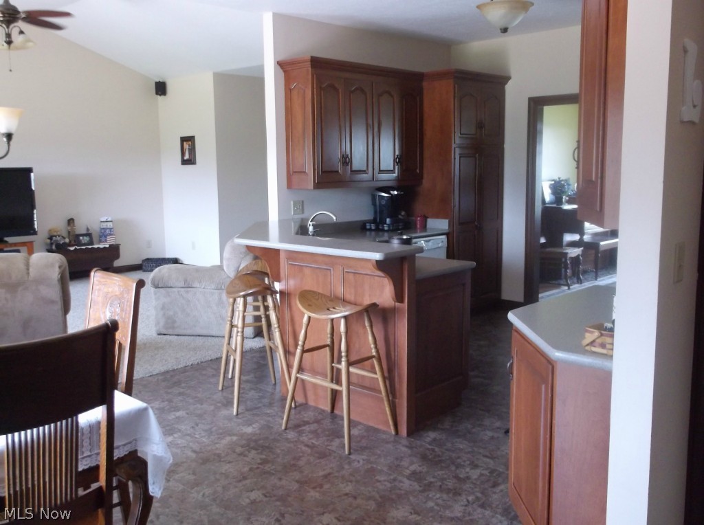 Pt Topowingo Gardens Sub - Residential