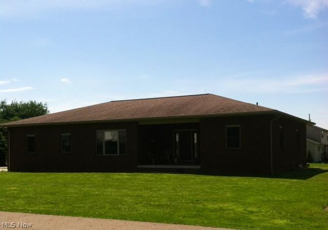 Pt Topowingo Gardens Sub - Residential