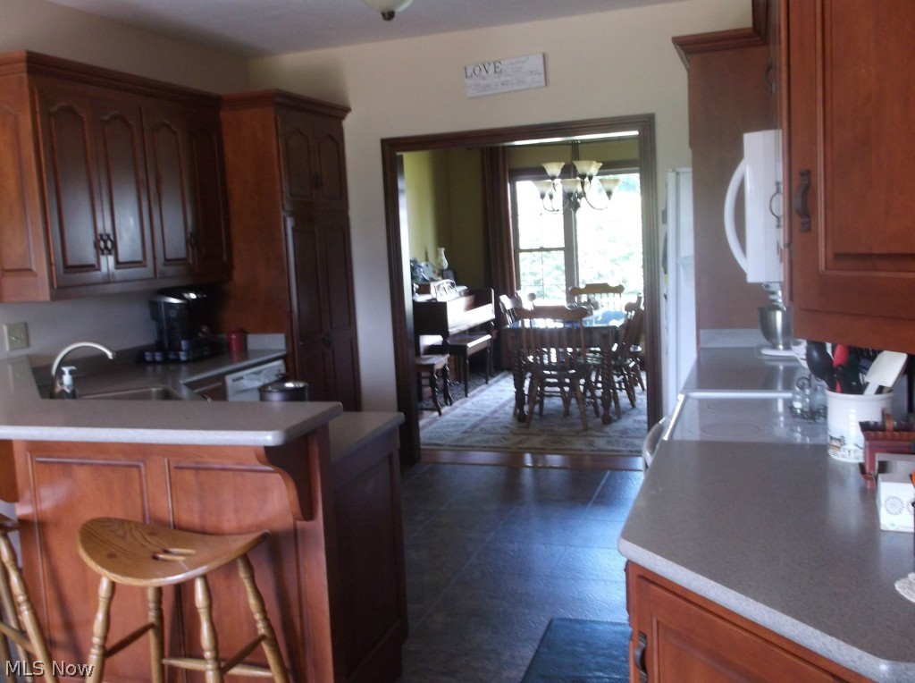 Pt Topowingo Gardens Sub - Residential