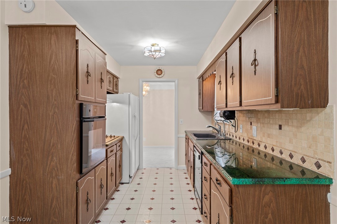 West Park Drive Estates 03 - Residential