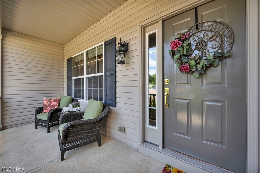 Photo of 880 Shadow Creek Trail, Amherst, OH 44001 (MLS # 5219437)