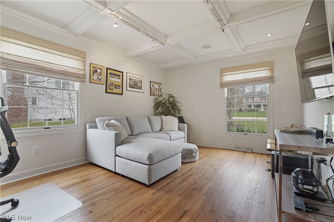 Country Club Estates - Residential