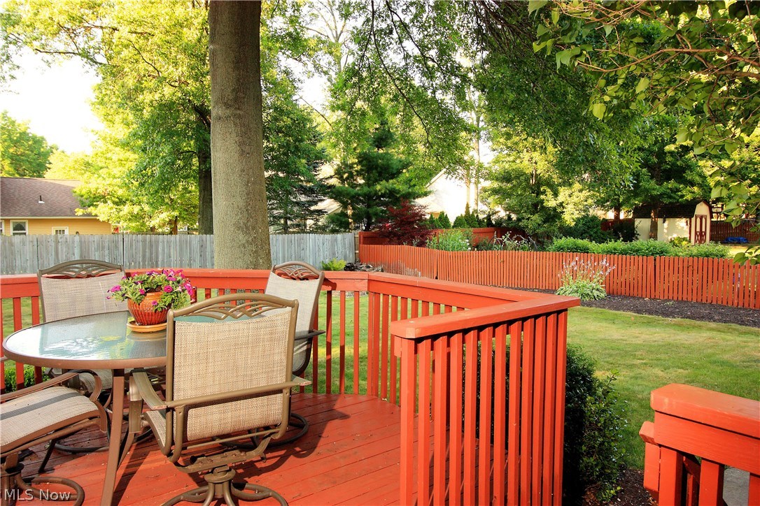 Meadow Wood - Residential