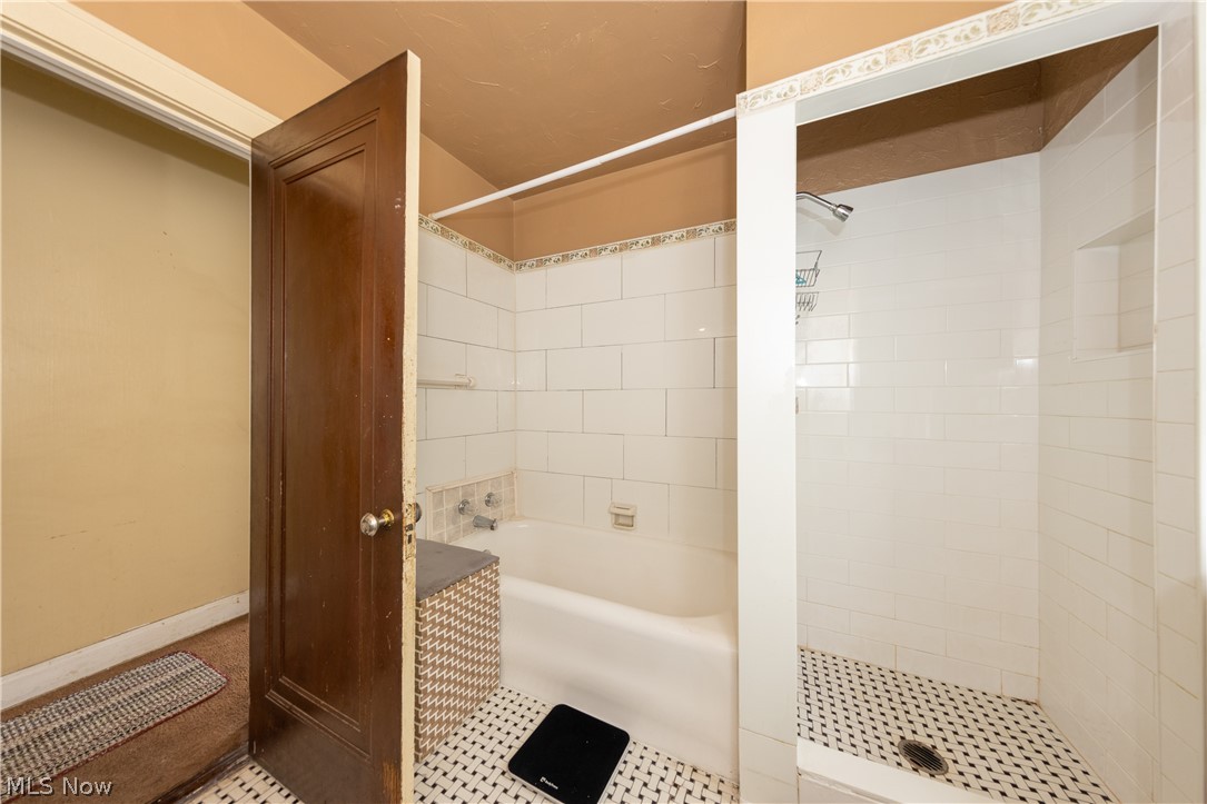 S J Gibbs - Residential