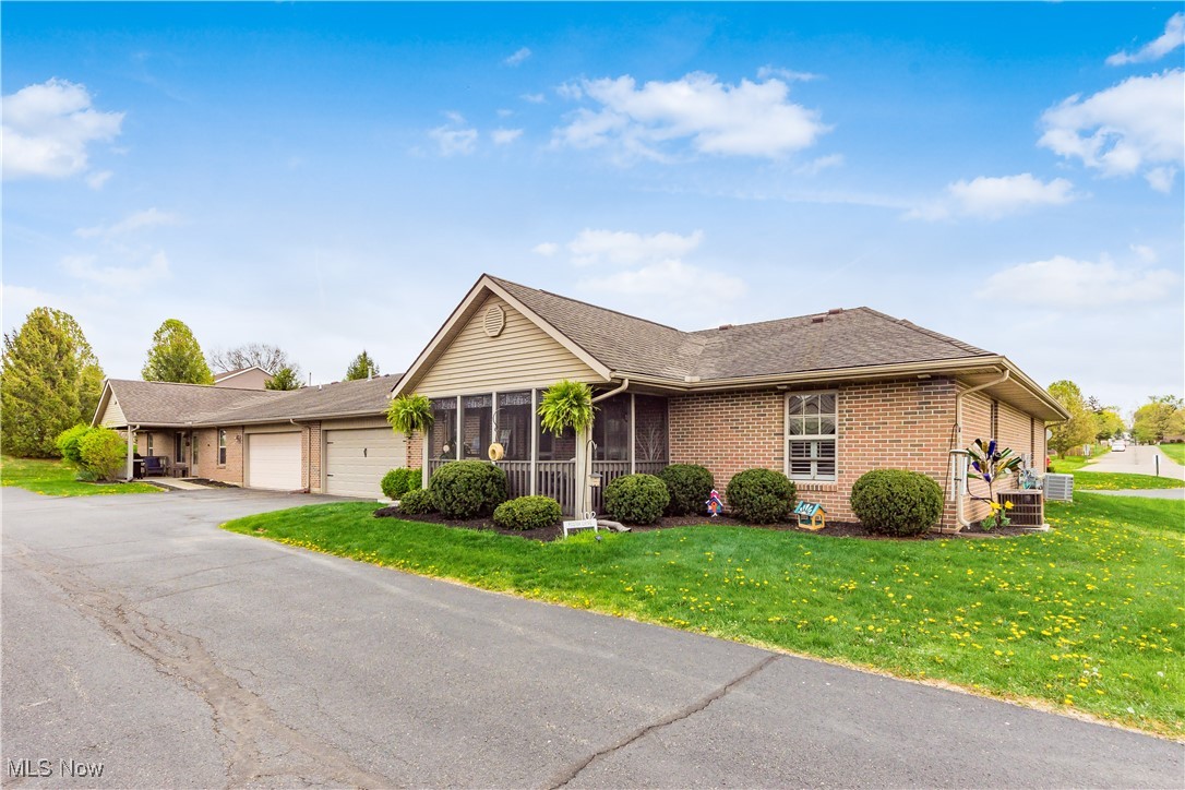 102 Foster Drive, Thornville, Ohio image 8
