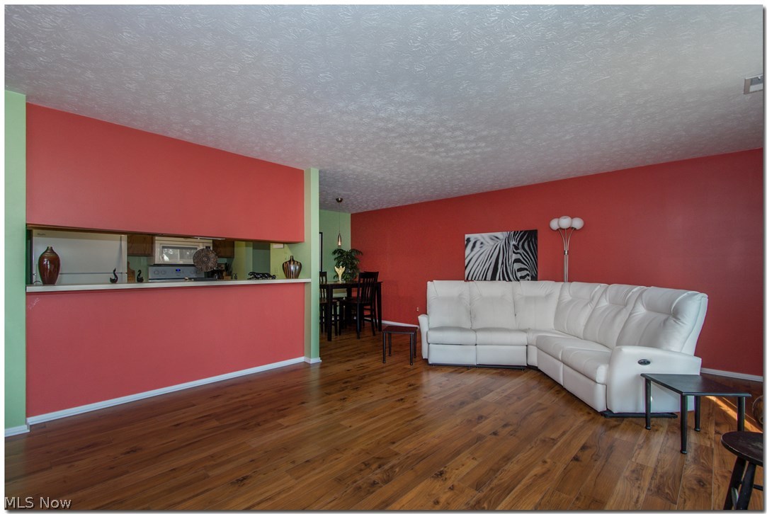 Cherry Ridge Condo - Residential