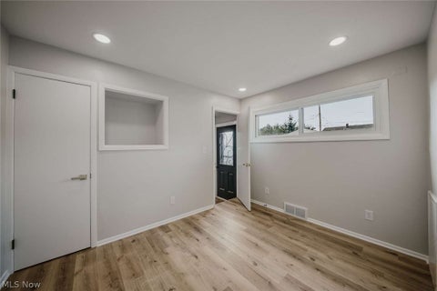 Tiny photo for 31508 Daniel Drive, Willowick, OH 44095 (MLS # 5240401)