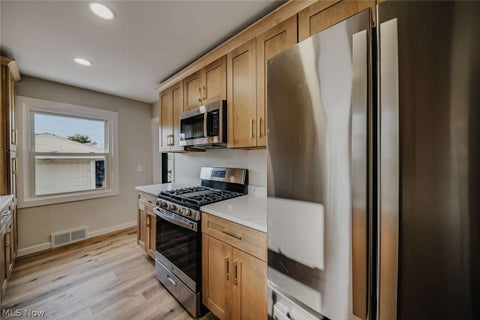 Tiny photo for 31508 Daniel Drive, Willowick, OH 44095 (MLS # 5240401)