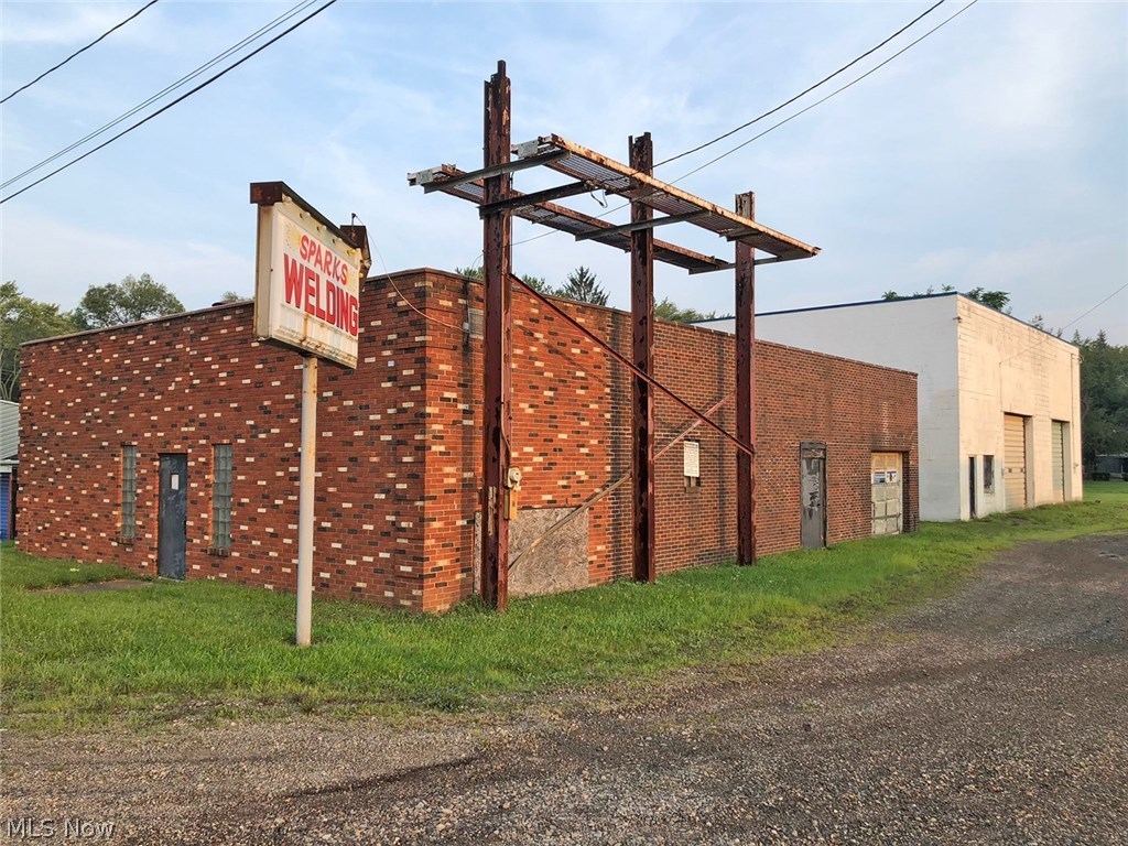 Opportunity Presents! 2 Commercial Buildings – 2/3-Acre Lot - Zoned B-2 General Business – High Traffic Counts - Selling As An Entirety - Plain Twp. – Stark Co., OH - ABSOLUTE AUCTION, all sells to the highest bidder on location: THURSDAY – SEPTEMBER 27, 2018 – 1:00 PM. Real estate features (2) 40’ x 60’ brick & block constructed buildings. 3 total overhead doors. Level corner lot w/frontage on Columbus Rd. & Root Ave. Longtime owner w/prior use as a weld shop & truck repair. Buildings need handyman updates & repairs. Come prepared to buy! Current taxes are $1,776.33 per half year. Building will be open at 12:00 PM auction day for viewing. TERMS ON REAL ESTATE: 10% down auction day, balance due at closing. A 10% buyer’s premium will be added to the highest bid to establish the purchase price, which goes to the seller. Any desired inspections must be made prior to bidding. All information contained herein was derived from sources believed to be correct. Information is believed to be acc