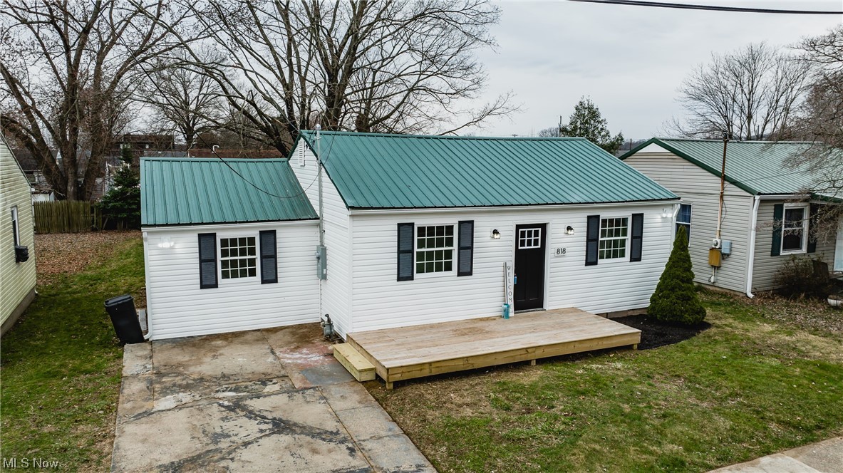 Casto Adn - Residential