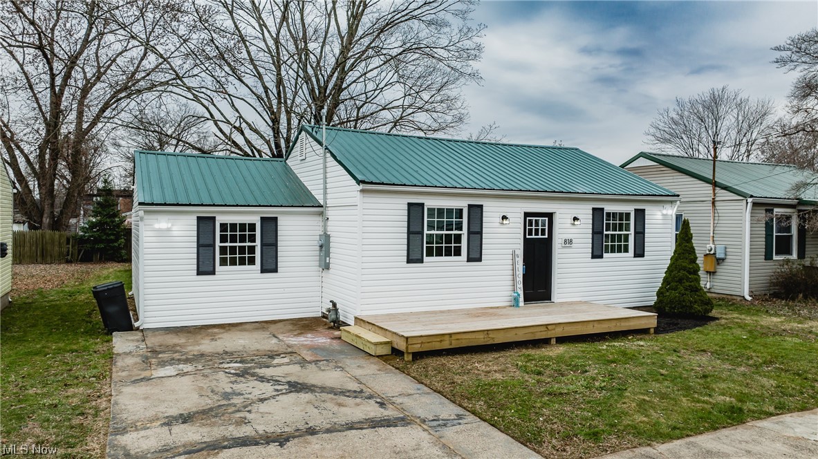 Casto Adn - Residential