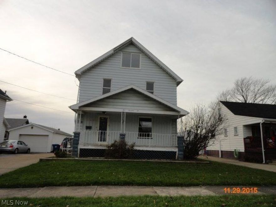 Large front porch with a large enclosed porch out the back, 3-4 bedroom home on a nice city lot.