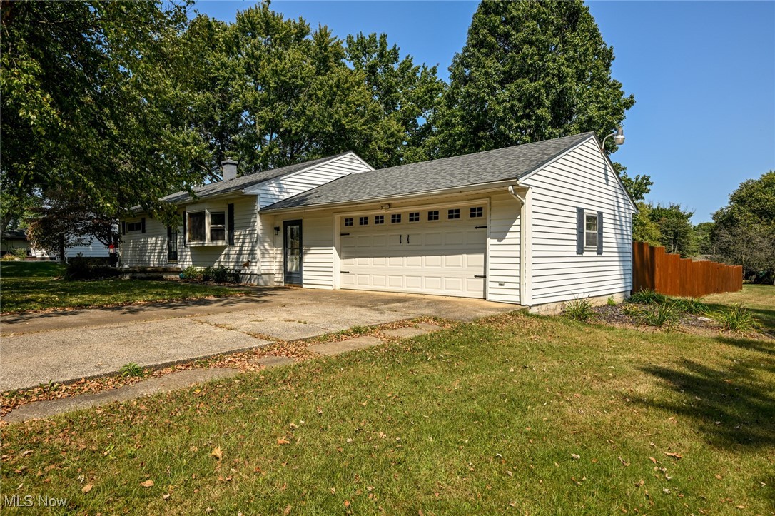 1023 Alpine Boulevard, Uniontown, Ohio image 3