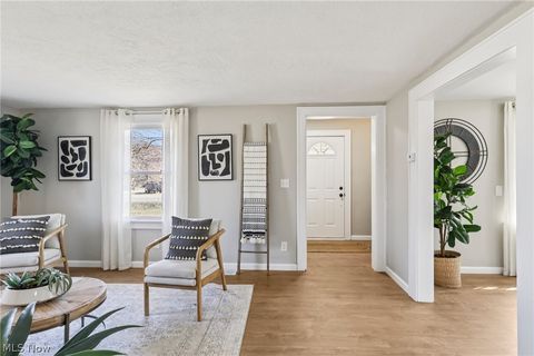 Tiny photo for 62 Jacobs Road, Hubbard, OH 44425 (MLS # 5190639)