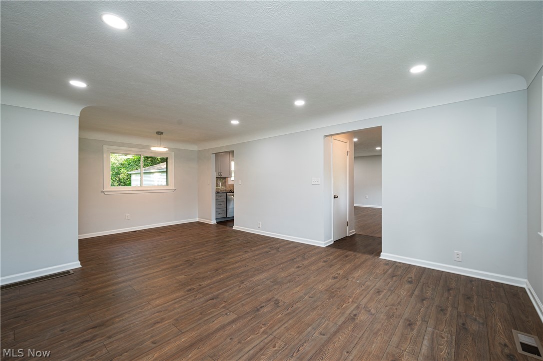 Euclid 12 - Residential