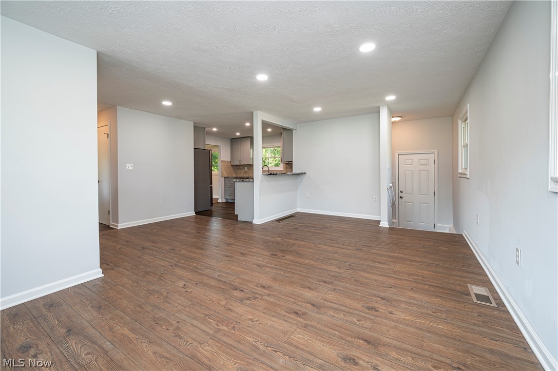 Euclid 12 - Residential