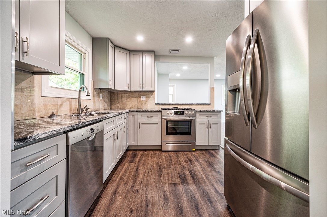 Euclid 12 - Residential