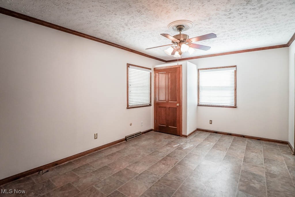 509 9th Street, North Canton, Ohio image 24