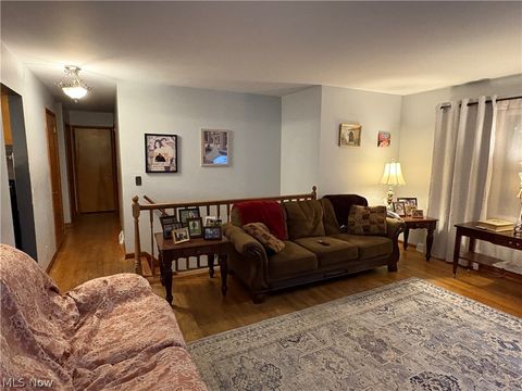 Tiny photo for 3895 Ayrshire Drive, Youngstown, OH 44511 (MLS # 5190351)