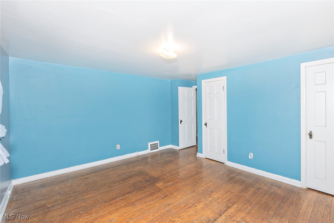 Cleveland Heights, Ohio 44118, United States, 3 Bedrooms Bedrooms, ,2 BathroomsBathrooms,Residential,Active,246190