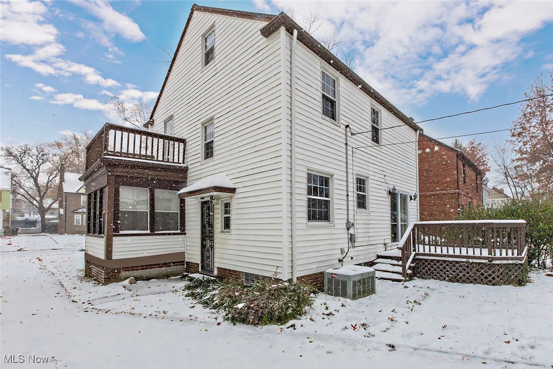 Cleveland Heights, Ohio 44118, United States, 3 Bedrooms Bedrooms, ,2 BathroomsBathrooms,Residential,Active,246190