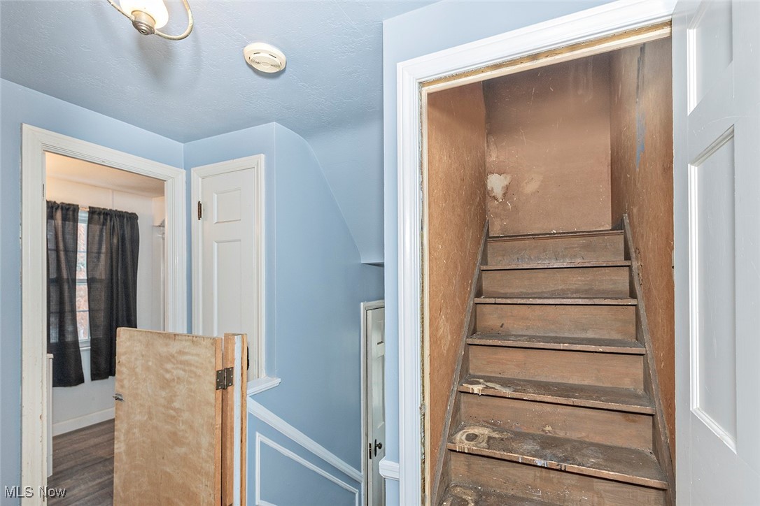 Cleveland Heights, Ohio 44118, United States, 3 Bedrooms Bedrooms, ,2 BathroomsBathrooms,Residential,Active,246190