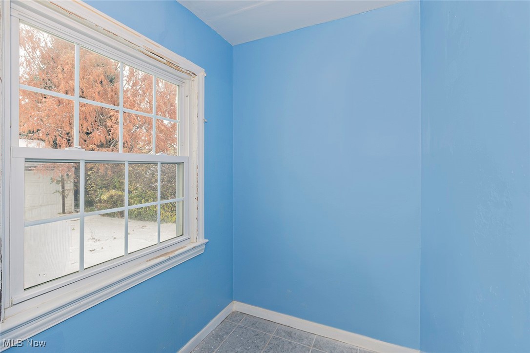 Cleveland Heights, Ohio 44118, United States, 3 Bedrooms Bedrooms, ,2 BathroomsBathrooms,Residential,Active,246190