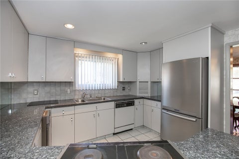 Tiny photo for 5148 Hickory Drive, Lyndhurst, OH 44124 (MLS # 5253880)