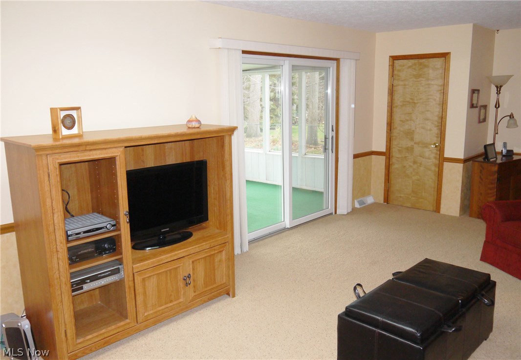 Overlook 01 - Residential