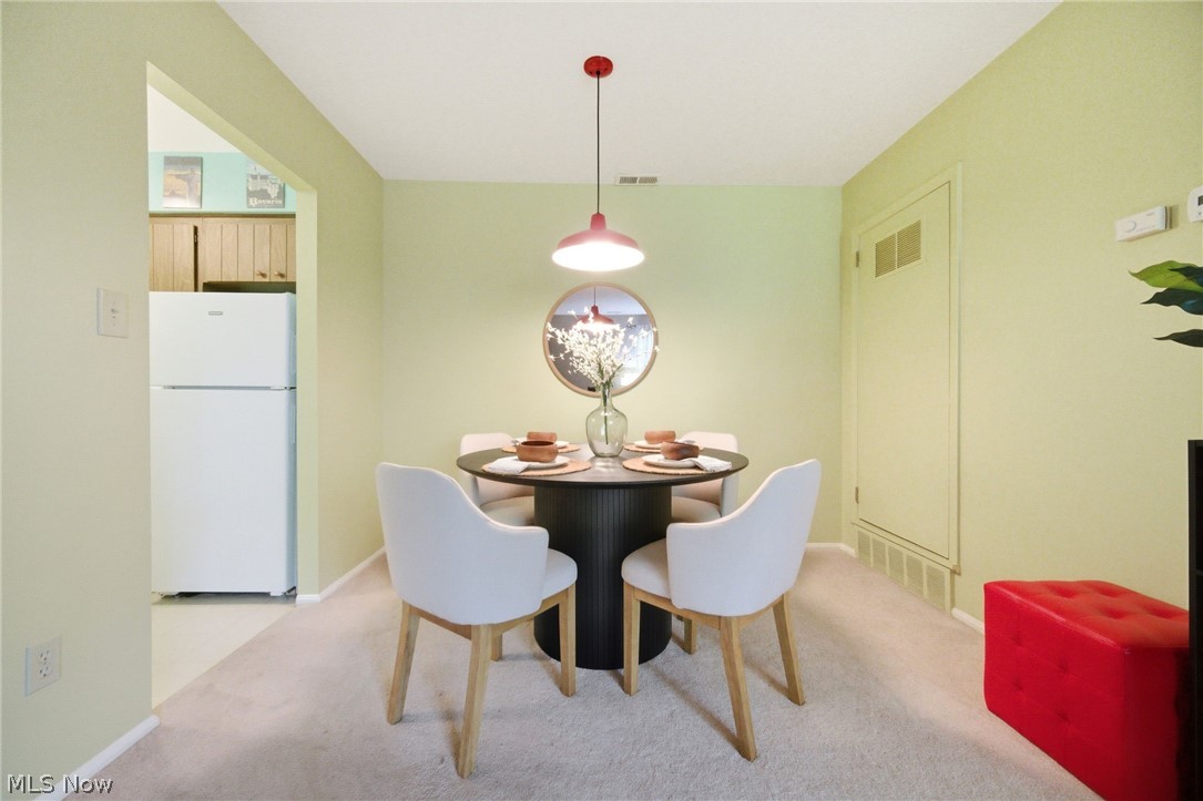 Heritage Circle Condo - Residential