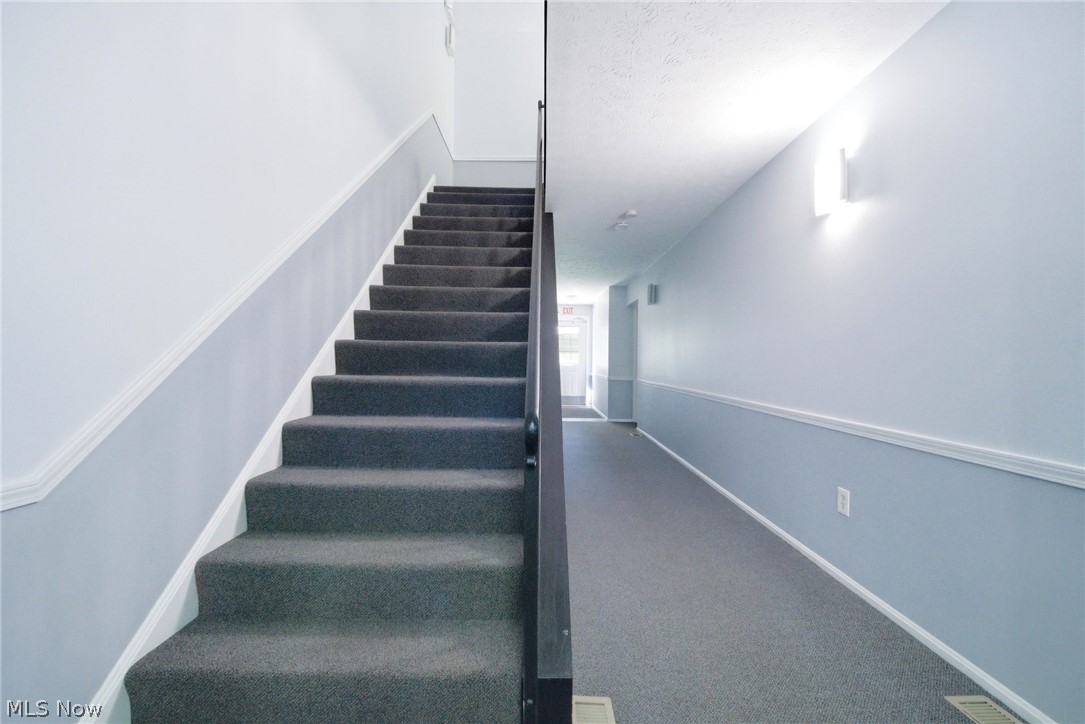 Heritage Circle Condo - Residential