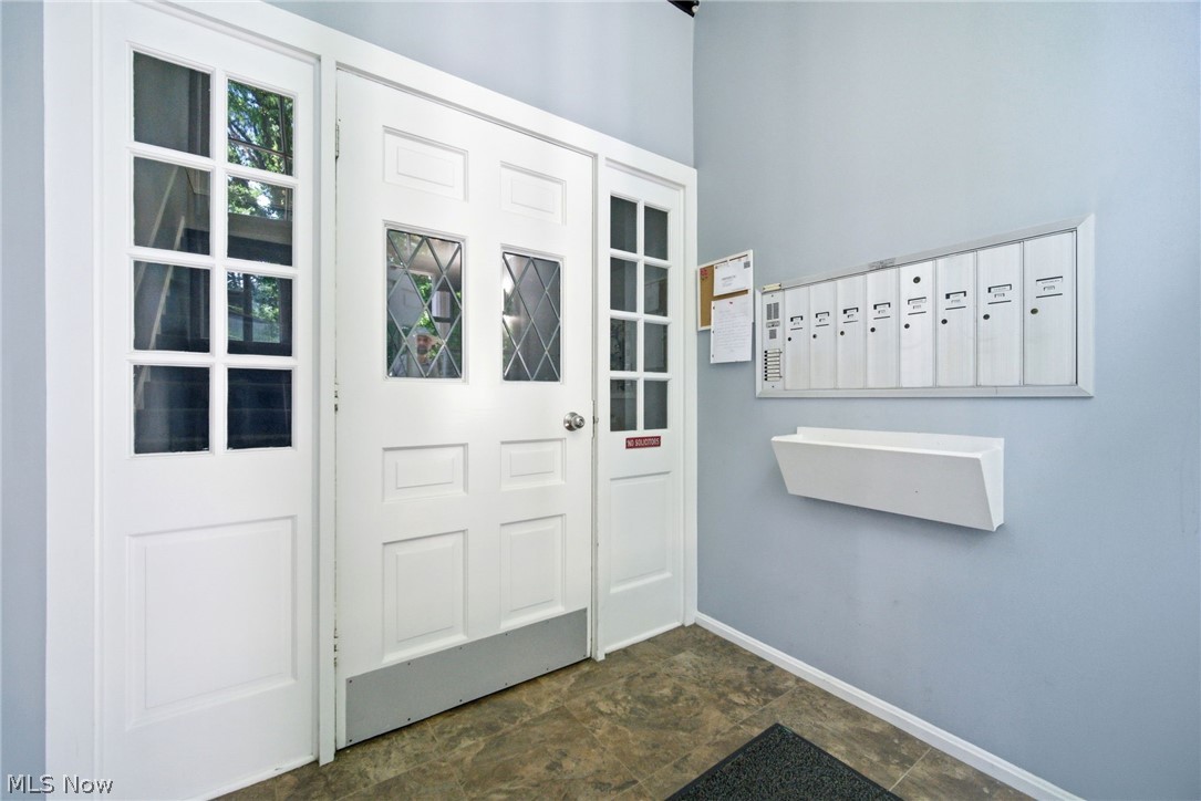Heritage Circle Condo - Residential