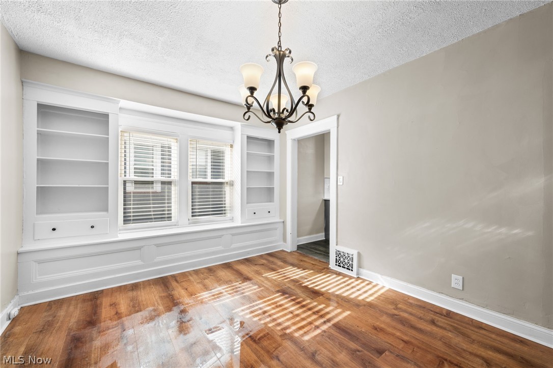 Lang & Fournier - Residential Income