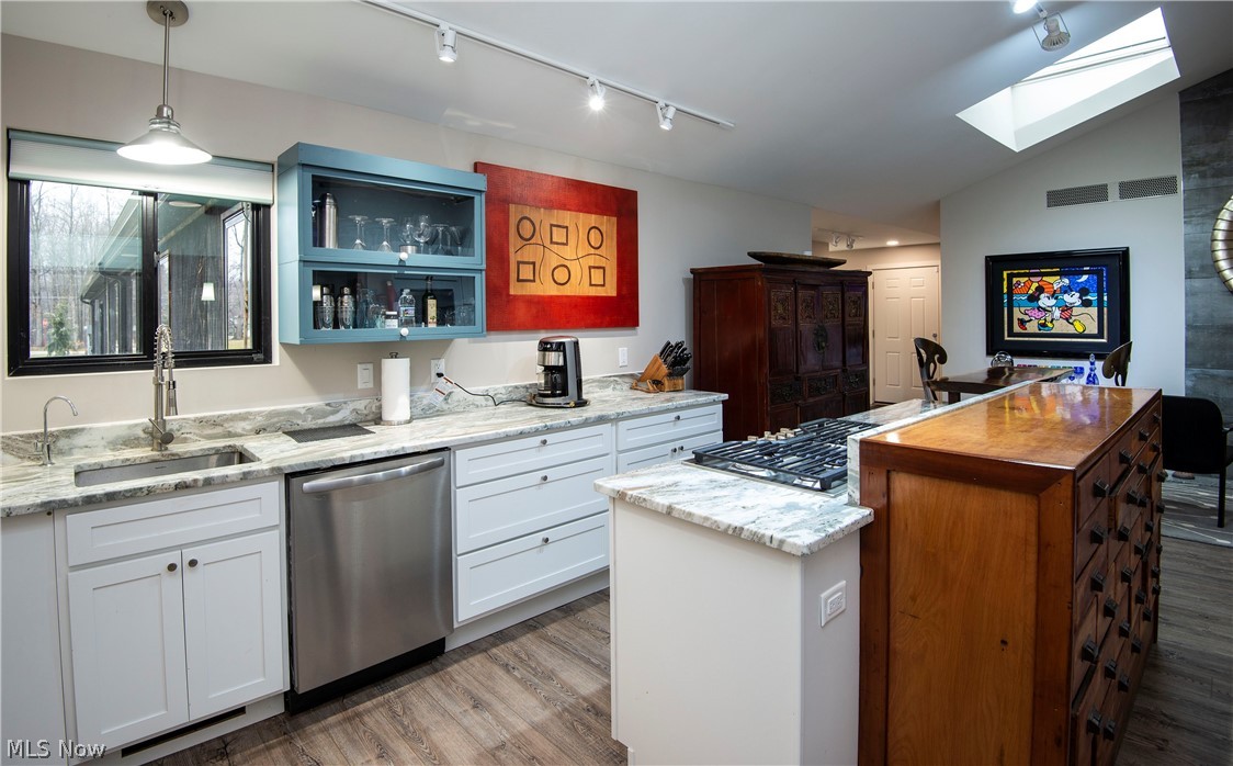 Cedric Morrison - Residential