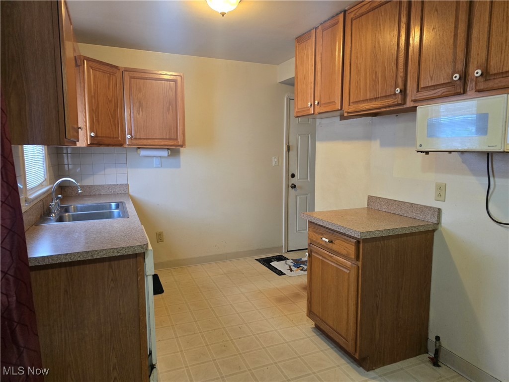 Joseph A Schmitt Realty Cos O - Residential