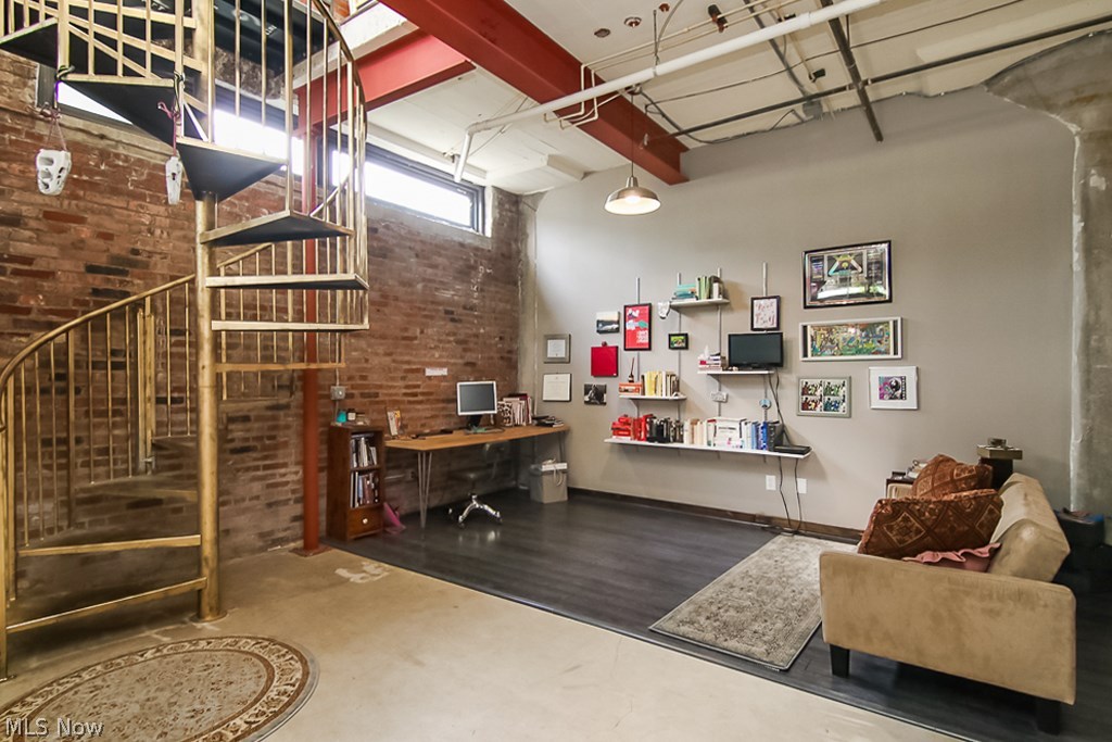 Painters Loft Condo - Residential