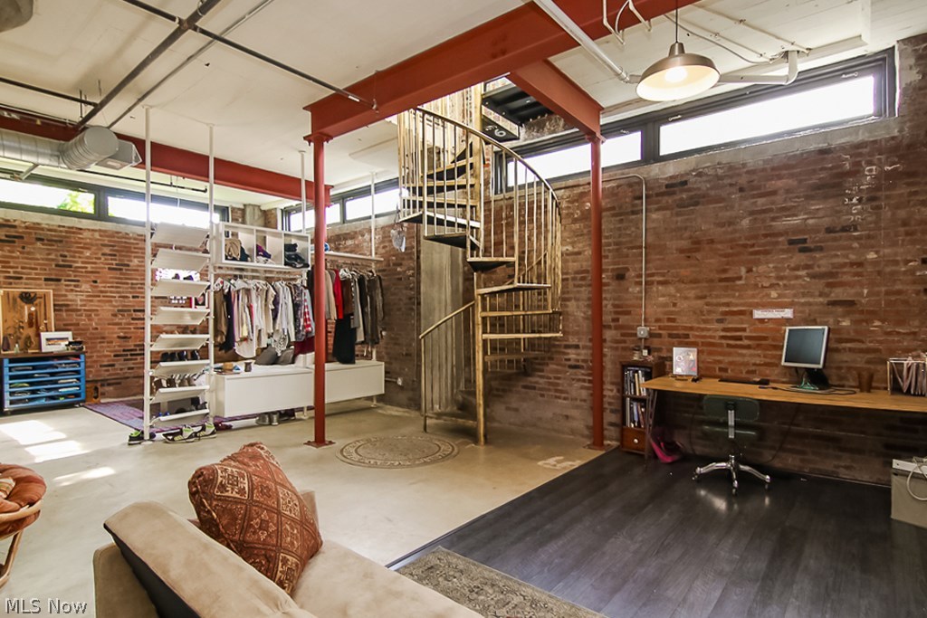 Painters Loft Condo - Residential