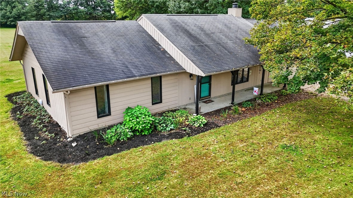 2663 E Smithville Western Road