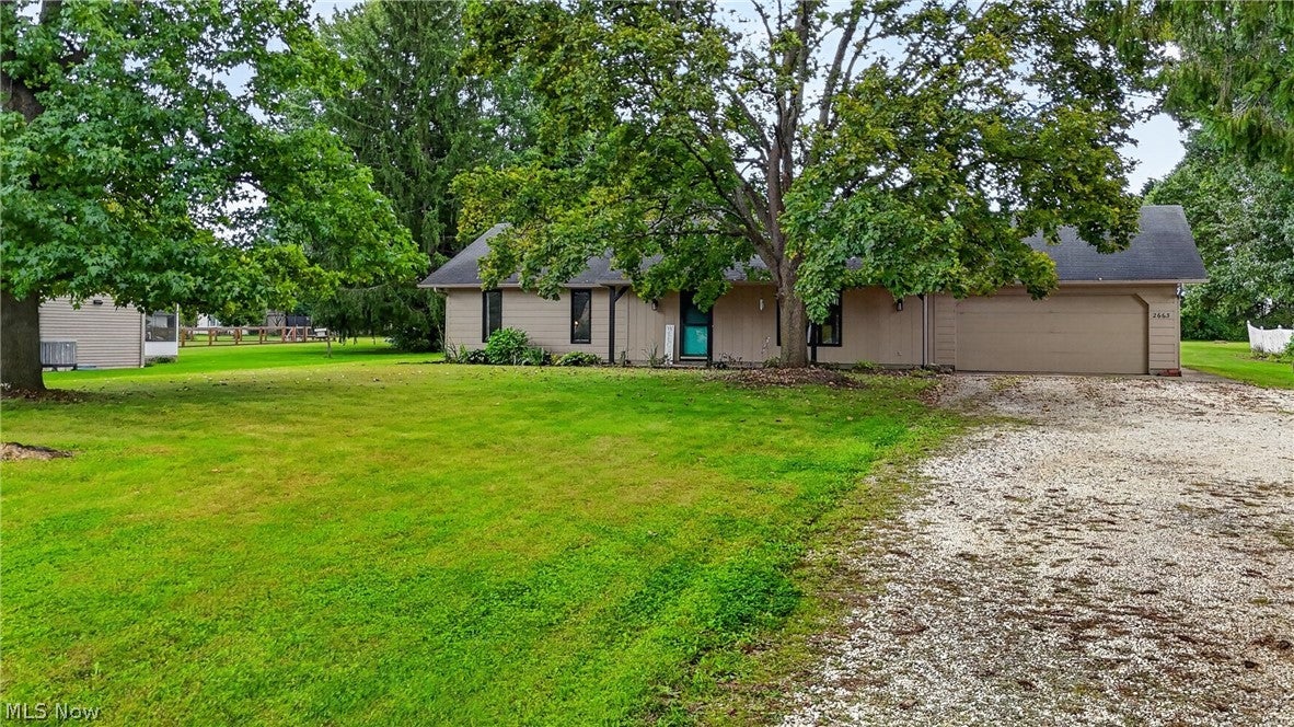 2663 E Smithville Western Road