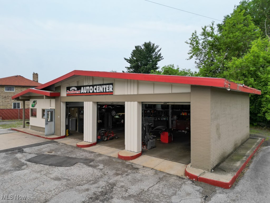 Starlite Properties Sub Sec 2 - Commercial Sale