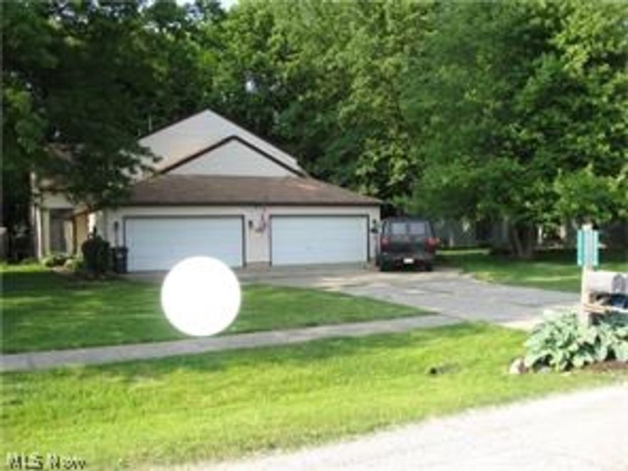 Very unique and rare duplex.  Each side is like a single family home and each side has three bedrooms, 2.5 baths, master suite on first floor and two-car garage.  Each suite also has a vaulted great room and a covered rear porch and patio.  Large yard.  Over 4,000 sq.ft. total.  Newer construction, built in 1989.  Live on one side, rent the other...or would make for a great extended family living situation.  Appliances included.  Fantastic location with quick access to I-480 and Ohio Turnpike.  Seller willing to install access doorways to convert for single family use with two master suites on first floor!  Also listed as single family MLS # 3815881