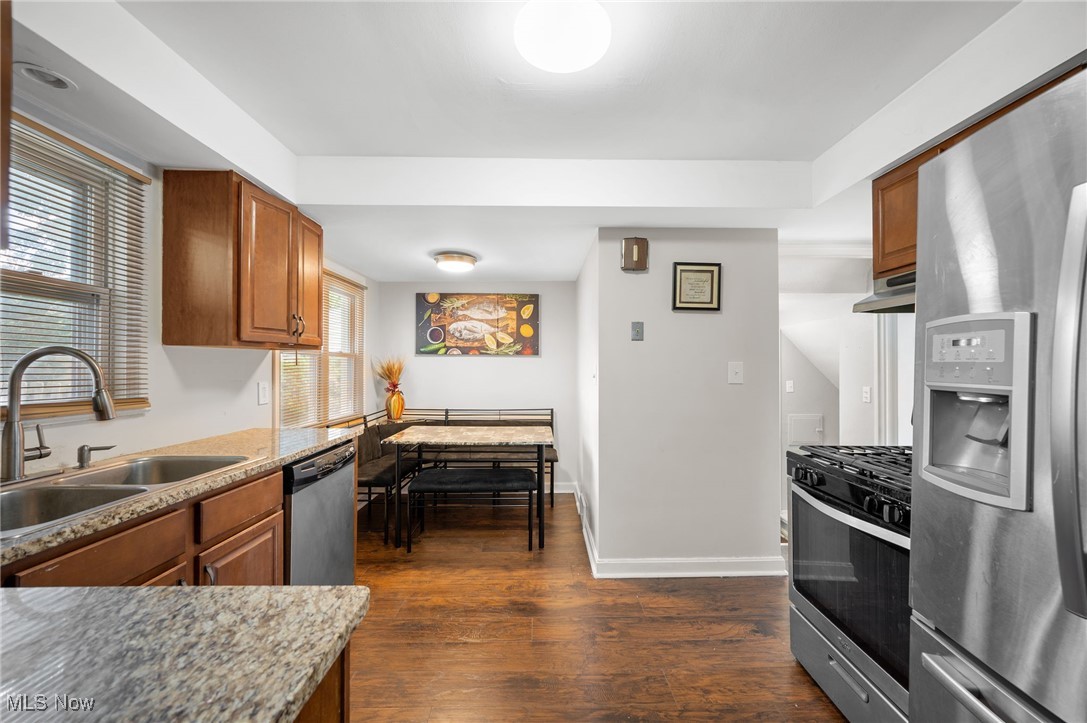 Oxford Manor - Residential